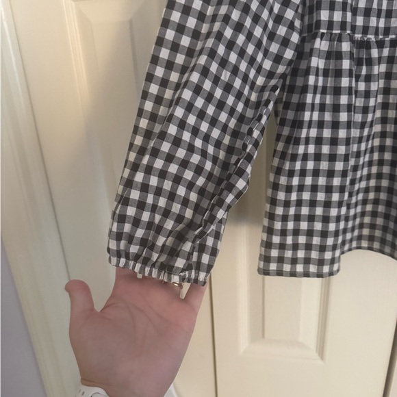 Gingham Top - Picture 2 of 2